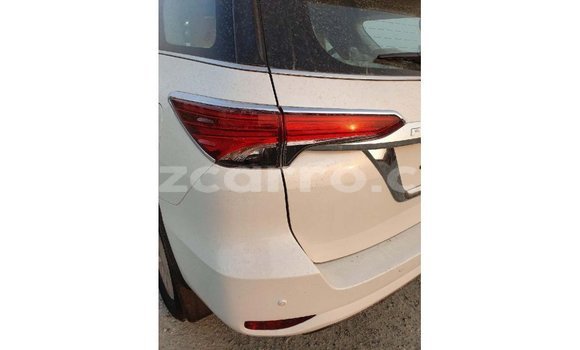 Tenga Imported Toyota Fortuner Chena Mota in Import - Dubai in Cabo Delgado Tenga Imported Toyota Fortuner Chena Mota in Import - Dubai in Cabo Delgado