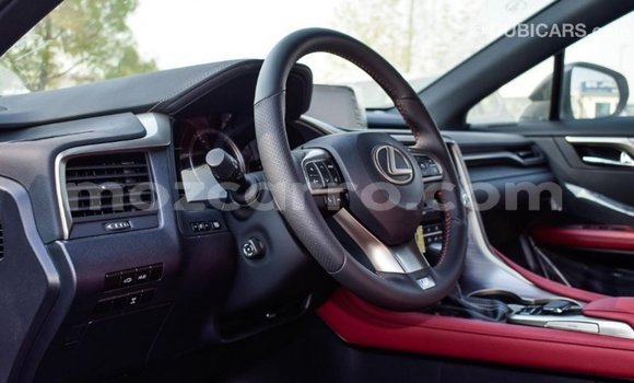 Nunua Imported Lexus RX 300 Nyeupe Gari ndani ya Import - Dubai nchini Cabo Delgado Nunua Imported Lexus RX 300 Nyeupe Gari ndani ya Import - Dubai nchini Cabo Delgado