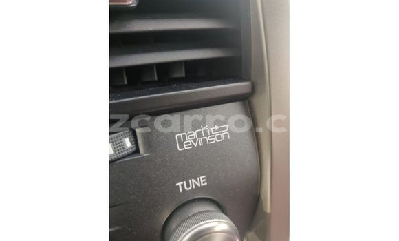 Nunua Imported Lexus RX 300 Nyeupe Gari ndani ya Import - Dubai nchini Cabo Delgado Nunua Imported Lexus RX 300 Nyeupe Gari ndani ya Import - Dubai nchini Cabo Delgado