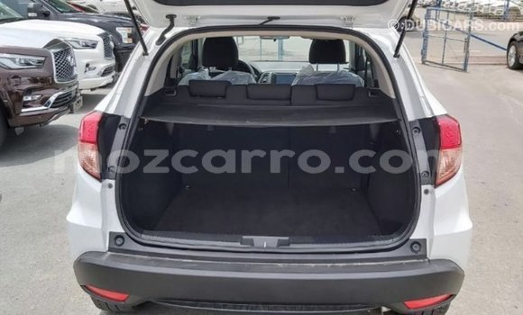 Comprar Importar Honda HR-V Branco Carro em Import - Dubai em Cabo Delgado Comprar Importar Honda HR-V Branco Carro em Import - Dubai em Cabo Delgado