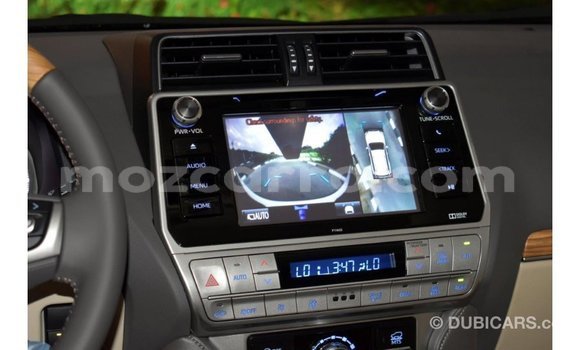 Nunua Imported Toyota Prado Nyeupe Gari ndani ya Import - Dubai nchini Cabo Delgado Nunua Imported Toyota Prado Nyeupe Gari ndani ya Import - Dubai nchini Cabo Delgado