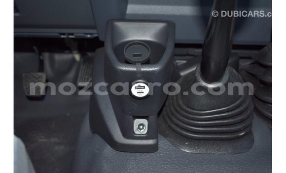 Nunua Imported Toyota Land Cruiser Beige Gari ndani ya Import - Dubai nchini Cabo Delgado Nunua Imported Toyota Land Cruiser Beige Gari ndani ya Import - Dubai nchini Cabo Delgado