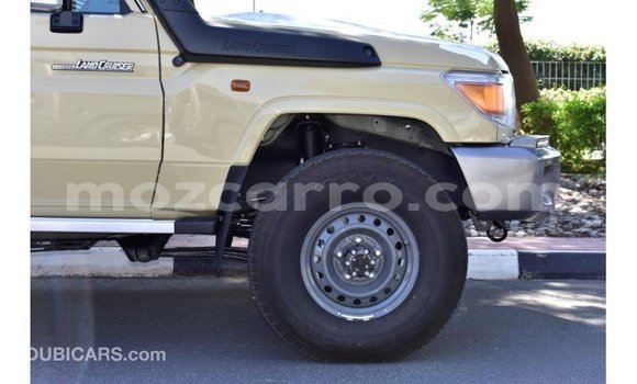 Nunua Imported Toyota Land Cruiser Beige Gari ndani ya Import - Dubai nchini Cabo Delgado Nunua Imported Toyota Land Cruiser Beige Gari ndani ya Import - Dubai nchini Cabo Delgado
