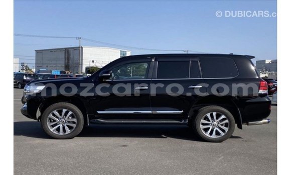Comprar Importar Toyota Land Cruiser Preto Carro em Import - Dubai em Cabo Delgado Comprar Importar Toyota Land Cruiser Preto Carro em Import - Dubai em Cabo Delgado