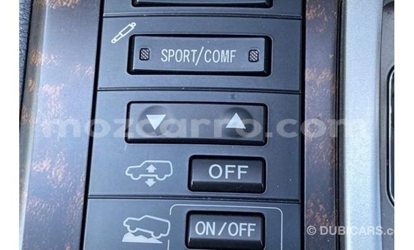 Tenga Imported Toyota Land Cruiser Nhema Mota in Import - Dubai in Cabo Delgado Tenga Imported Toyota Land Cruiser Nhema Mota in Import - Dubai in Cabo Delgado