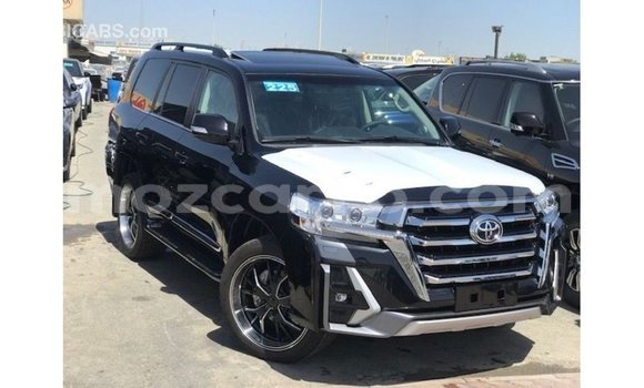Comprar Importar Toyota Land Cruiser Preto Carro em Import - Dubai em Cabo Delgado Comprar Importar Toyota Land Cruiser Preto Carro em Import - Dubai em Cabo Delgado