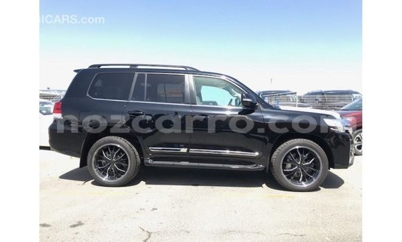 Comprar Importar Toyota Land Cruiser Preto Carro em Import - Dubai em Cabo Delgado Comprar Importar Toyota Land Cruiser Preto Carro em Import - Dubai em Cabo Delgado
