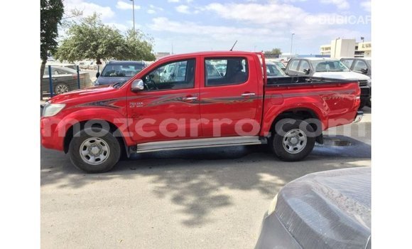 Comprar Importar Toyota Hilux Vermelho Carro em Import - Dubai em Cabo Delgado Comprar Importar Toyota Hilux Vermelho Carro em Import - Dubai em Cabo Delgado