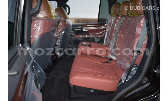 Nunua Imported Lexus LX Nyeusi Gari ndani ya Import - Dubai nchini Cabo Delgado Nunua Imported Lexus LX Nyeusi Gari ndani ya Import - Dubai nchini Cabo Delgado