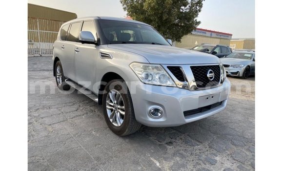 Tenga Imported Nissan Patrol Zvimwe Mota in Import - Dubai in Cabo Delgado Tenga Imported Nissan Patrol Zvimwe Mota in Import - Dubai in Cabo Delgado