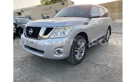 Tenga Imported Nissan Patrol Zvimwe Mota in Import - Dubai in Cabo Delgado Tenga Imported Nissan Patrol Zvimwe Mota in Import - Dubai in Cabo Delgado