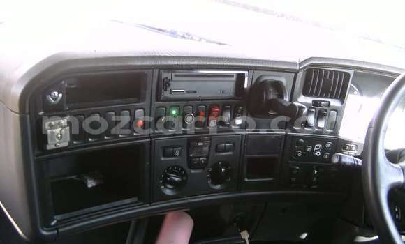 Tenga Tsaru Scania R420 Tsvuku Rori in Maputo in Maputo Tenga Tsaru Scania R420 Tsvuku Rori in Maputo in Maputo