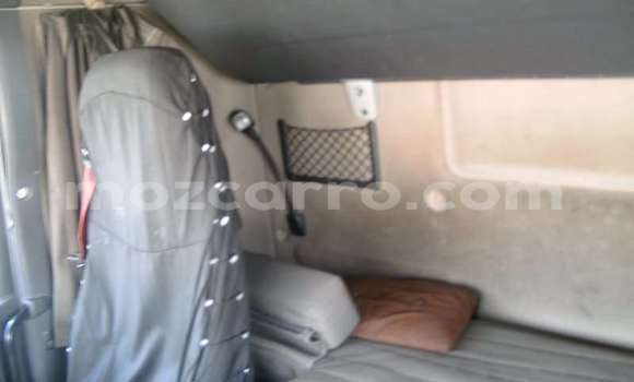 Tenga Tsaru Scania R420 Tsvuku Rori in Maputo in Maputo Tenga Tsaru Scania R420 Tsvuku Rori in Maputo in Maputo