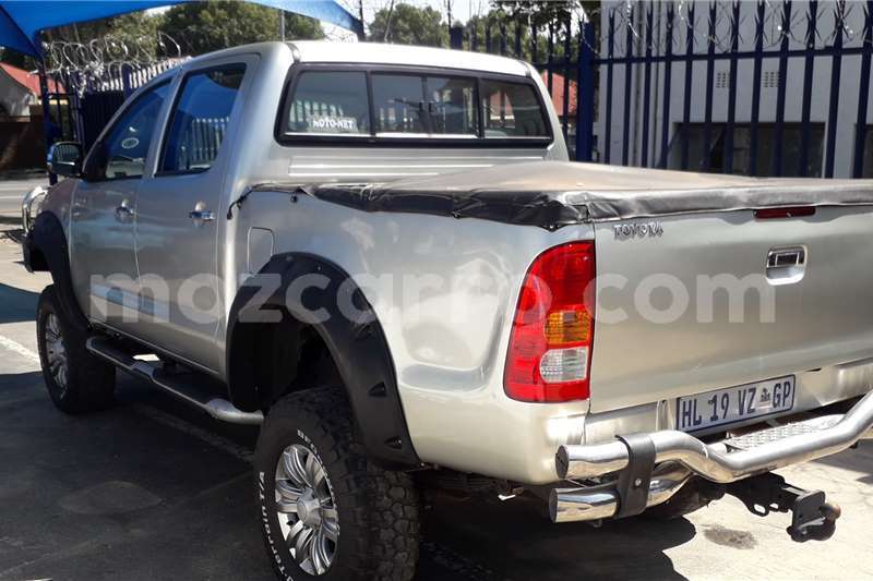 Big with watermark toyota hilux maputo maputo 8092