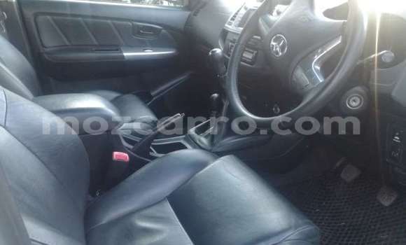 Buy Used Toyota Hilux Beige Car in Maputo in Maputo Buy Used Toyota Hilux Beige Car in Maputo in Maputo