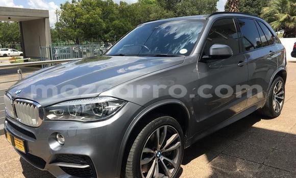 Comprar Usado BMW X5 Prata Carro em Gilé em Zambezia Comprar Usado BMW X5 Prata Carro em Gilé em Zambezia