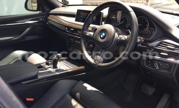 Comprar Usado BMW X5 Prata Carro em Gilé em Zambezia Comprar Usado BMW X5 Prata Carro em Gilé em Zambezia