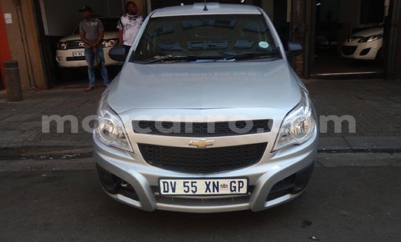 Comprar Usado Chevrolet Corsa Prata Carro em Maputo em Maputo