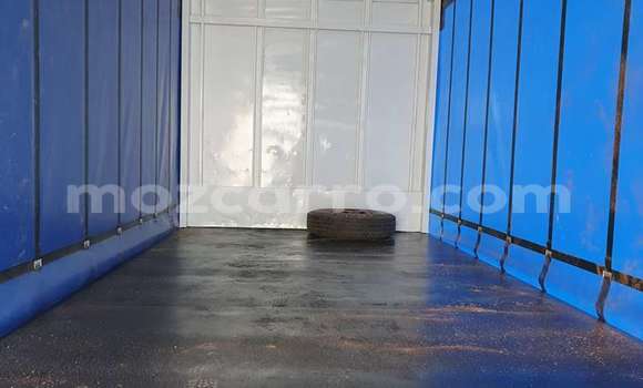 Comprar Usado Isuzu FTR 850 Branco Caminhão em Inhambane em Inhambane Comprar Usado Isuzu FTR 850 Branco Caminhão em Inhambane em Inhambane