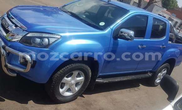 Nunua Ilio tumika Isuzu KB Bluu Gari ndani ya Inhambane nchini Inhambane Nunua Ilio tumika Isuzu KB Bluu Gari ndani ya Inhambane nchini Inhambane