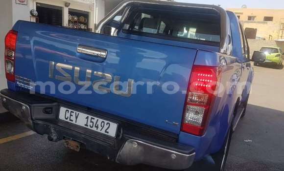 Nunua Ilio tumika Isuzu KB Bluu Gari ndani ya Inhambane nchini Inhambane Nunua Ilio tumika Isuzu KB Bluu Gari ndani ya Inhambane nchini Inhambane