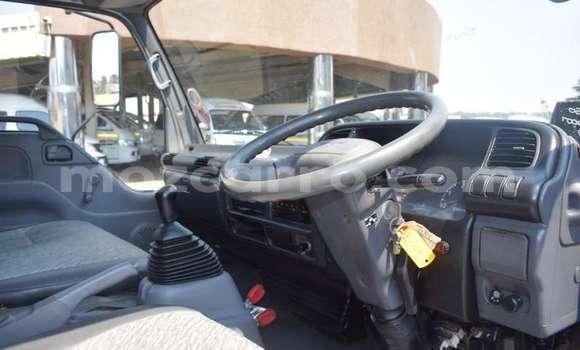 Buy Used Isuzu FTR 850 White Truck in Inhambane in Inhambane Buy Used Isuzu FTR 850 White Truck in Inhambane in Inhambane