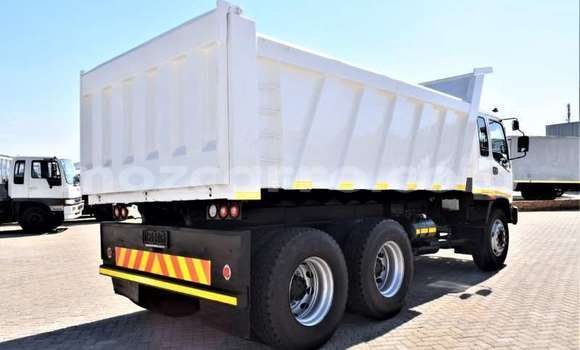 Buy Used Isuzu FTR 850 White Truck in Inhambane in Inhambane Buy Used Isuzu FTR 850 White Truck in Inhambane in Inhambane