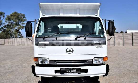 Buy Used Nissan UD White Truck in Inhambane in Inhambane Buy Used Nissan UD White Truck in Inhambane in Inhambane