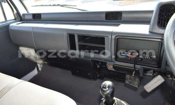 Buy Used Nissan UD White Truck in Inhambane in Inhambane Buy Used Nissan UD White Truck in Inhambane in Inhambane