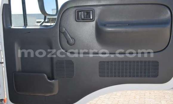 Buy Used Nissan UD White Truck in Inhambane in Inhambane Buy Used Nissan UD White Truck in Inhambane in Inhambane