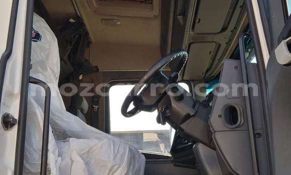 Buy Used Scania R420 White Truck in Maputo in Maputo Buy Used Scania R420 White Truck in Maputo in Maputo