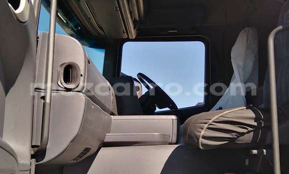 Buy Used Scania R420 White Truck in Maputo in Maputo Buy Used Scania R420 White Truck in Maputo in Maputo