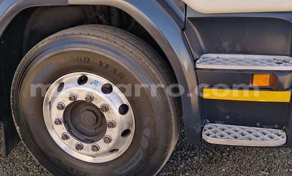Buy Used Scania R420 White Truck in Maputo in Maputo Buy Used Scania R420 White Truck in Maputo in Maputo
