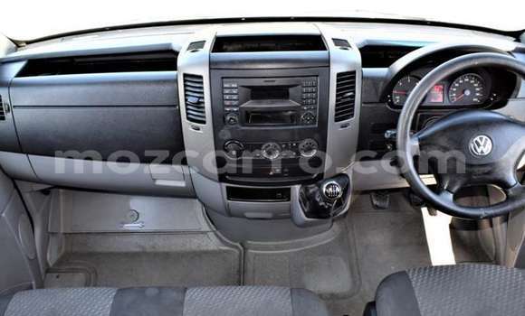 Buy Used Volkswagen TRUCK White Truck in Maputo in Maputo Buy Used Volkswagen TRUCK White Truck in Maputo in Maputo