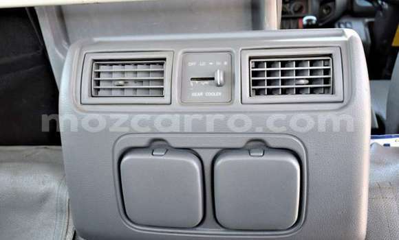 Buy Used Hino 300 Series White Truck in Maputo in Maputo Buy Used Hino 300 Series White Truck in Maputo in Maputo