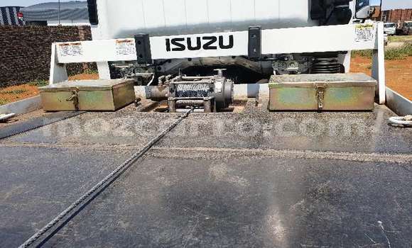 Buy Used Isuzu FTR 850 White Truck in Inhambane in Inhambane Buy Used Isuzu FTR 850 White Truck in Inhambane in Inhambane