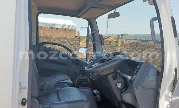 Buy Used Isuzu FTR 850 White Truck in Inhambane in Inhambane Buy Used Isuzu FTR 850 White Truck in Inhambane in Inhambane