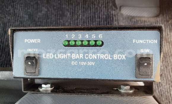 Buy Used Isuzu FTR 850 White Truck in Inhambane in Inhambane Buy Used Isuzu FTR 850 White Truck in Inhambane in Inhambane