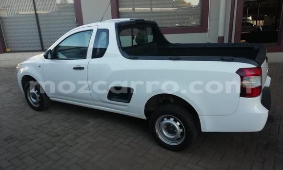 Tenga Tsaru Chevrolet Corsa Chena Mota in Maputo in Maputo Tenga Tsaru Chevrolet Corsa Chena Mota in Maputo in Maputo