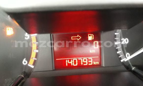 Comprar Usado Mazda BT-50 Branco Carro em Beira em Sofala Comprar Usado Mazda BT-50 Branco Carro em Beira em Sofala