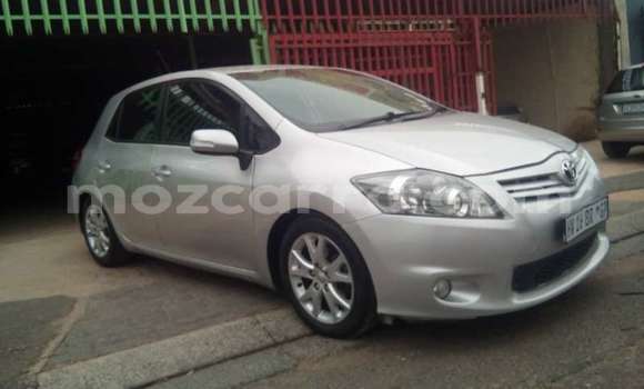 Comprar Usado Toyota Auris Prata Carro em Maputo em Maputo Comprar Usado Toyota Auris Prata Carro em Maputo em Maputo