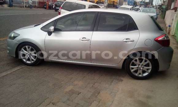 Comprar Usado Toyota Auris Prata Carro em Maputo em Maputo Comprar Usado Toyota Auris Prata Carro em Maputo em Maputo