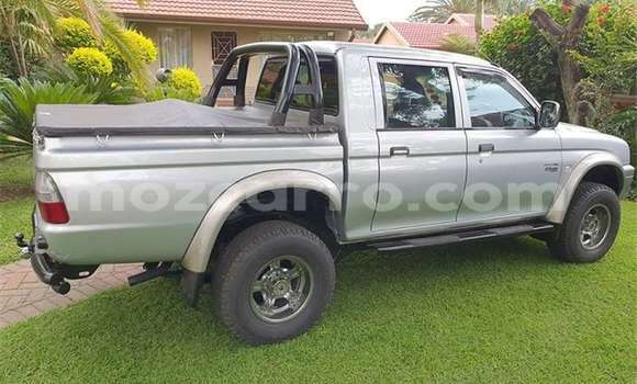 Comprar Usado Mitsubishi Colt Prata Carro em Maputo em Maputo Comprar Usado Mitsubishi Colt Prata Carro em Maputo em Maputo