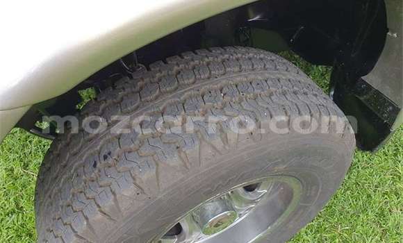 Comprar Usado Mitsubishi Colt Prata Carro em Maputo em Maputo Comprar Usado Mitsubishi Colt Prata Carro em Maputo em Maputo