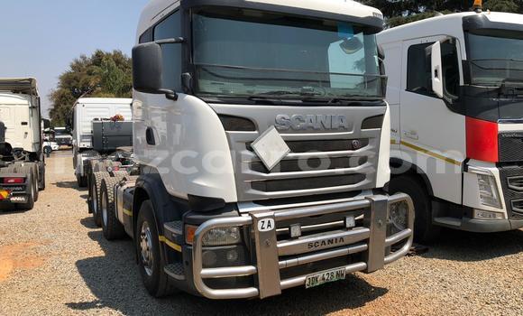 Buy Used Scania Irizar White Truck in Will change in Tete Buy Used Scania Irizar White Truck in Will change in Tete