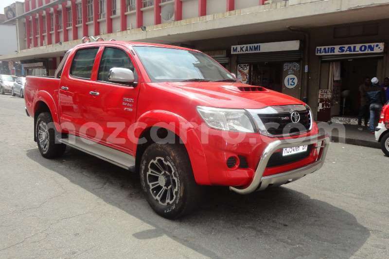 Big with watermark toyota hilux sofala beira 8168