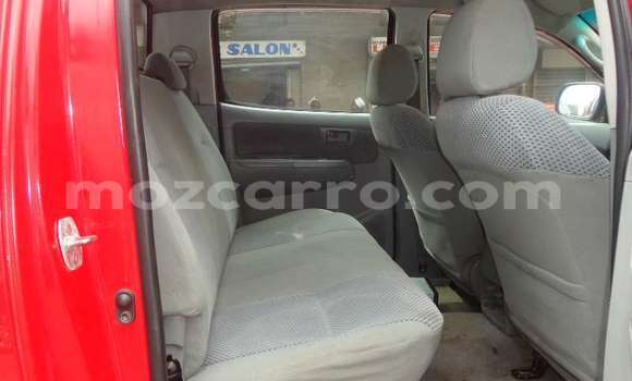 Comprar Usado Toyota Hilux Vermelho Carro em Beira em Sofala Comprar Usado Toyota Hilux Vermelho Carro em Beira em Sofala