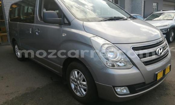 Comprar Usado Hyundai H1 Prata Carro em Maputo em Maputo Comprar Usado Hyundai H1 Prata Carro em Maputo em Maputo