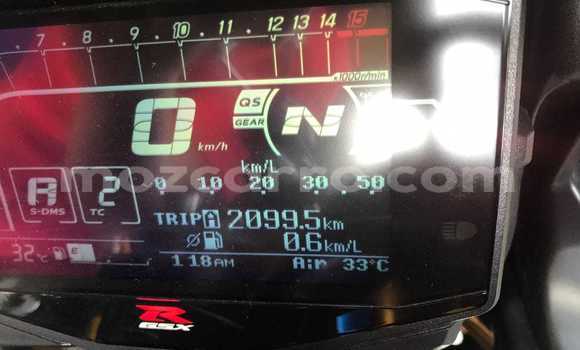 Comprar Usado Suzuki GSX-R Azul Moto em Pemba em Cabo Delgado Comprar Usado Suzuki GSX-R Azul Moto em Pemba em Cabo Delgado