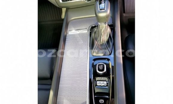 Tenga Tsaru Volvo C70 Sirivha Mota in Beira in Sofala Tenga Tsaru Volvo C70 Sirivha Mota in Beira in Sofala